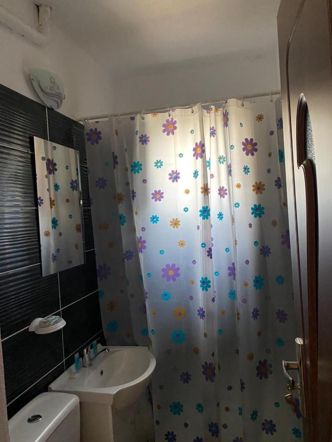 Appartement Apartament Ally'S à Orşova Extérieur photo