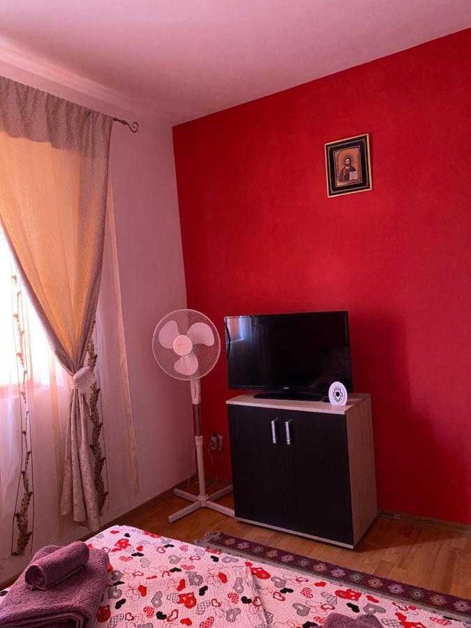 Appartement Apartament Ally'S à Orşova Extérieur photo